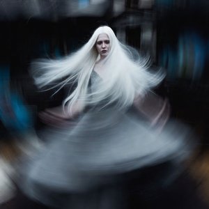 photos-fantasy · surreal · photograph · mysterious