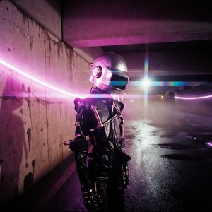 photos-people-editorial-portraits · Sci Fi Color Cinematic Fashion Photograph On 35mm